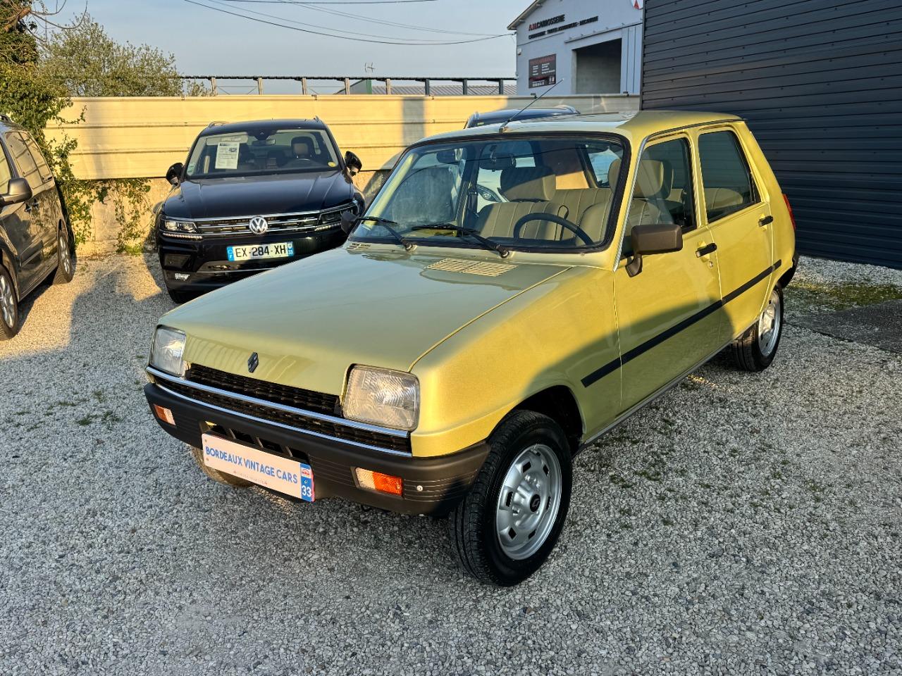 RENAULT 5 (R5) GTL - 1982 LesAnciennes.com