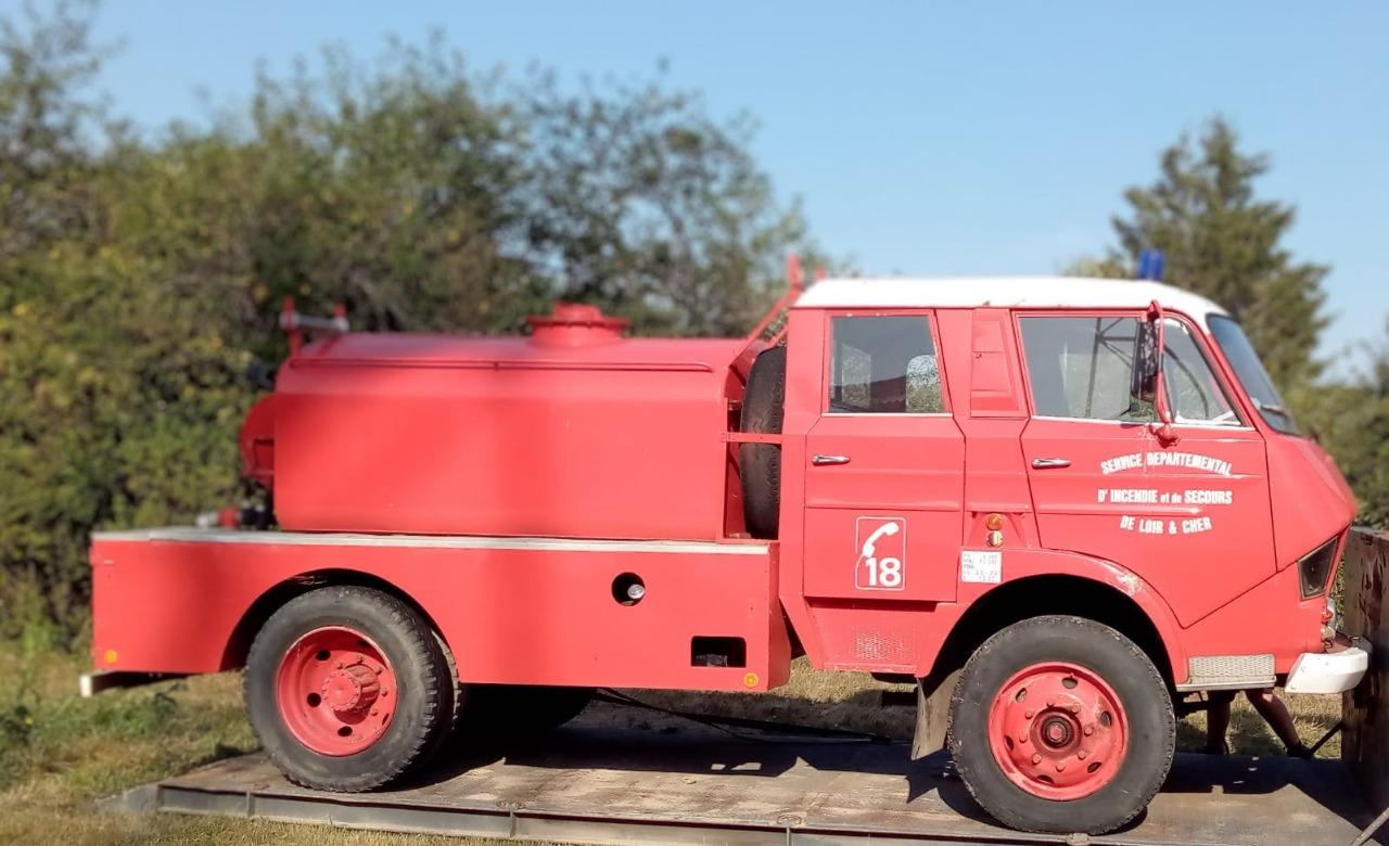 Recherche CITROEN Belphégor PY 700 LesAnciennes.com
