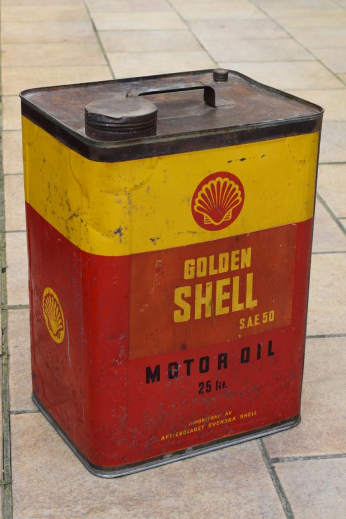 Ancien grand bidon huile shell 25 litres sued LesAnciennes.com