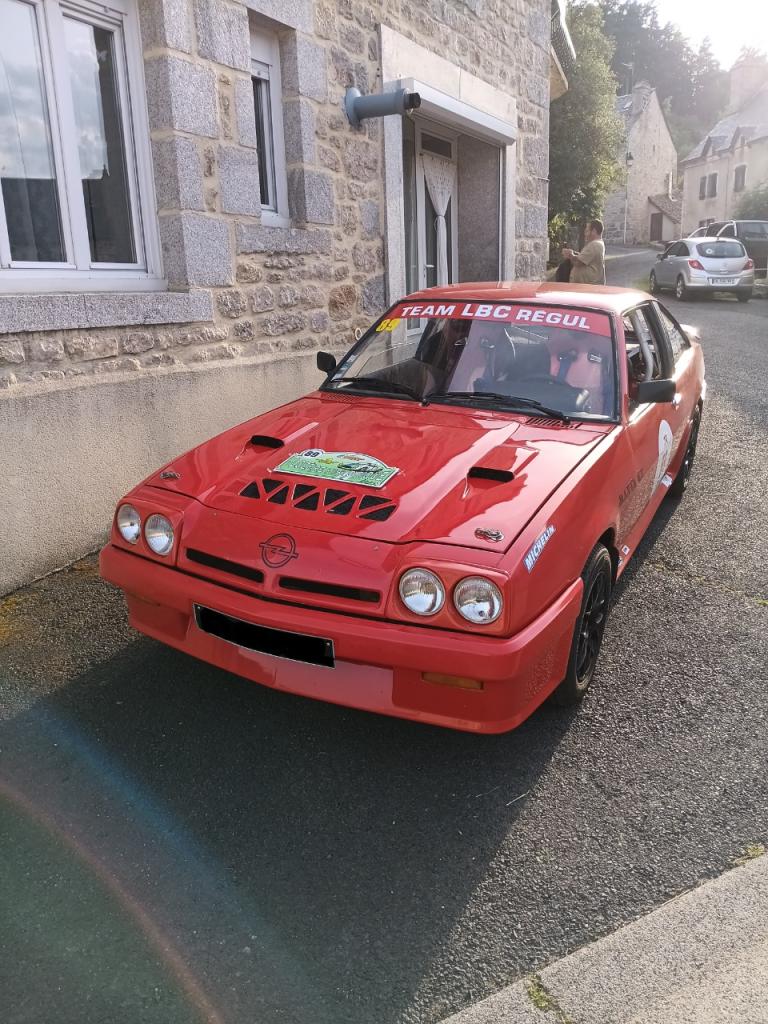 OPEL Manta - 1975 LesAnciennes.com