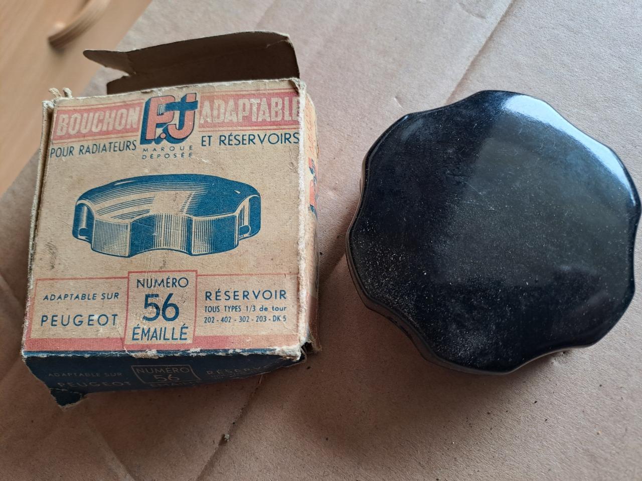 Bouchon DIVERS Divers LesAnciennes.com