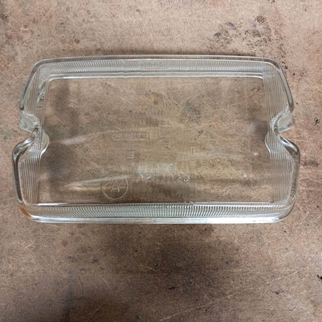 Verre de phare cibié iode 136 128 129 neuf LesAnciennes.com