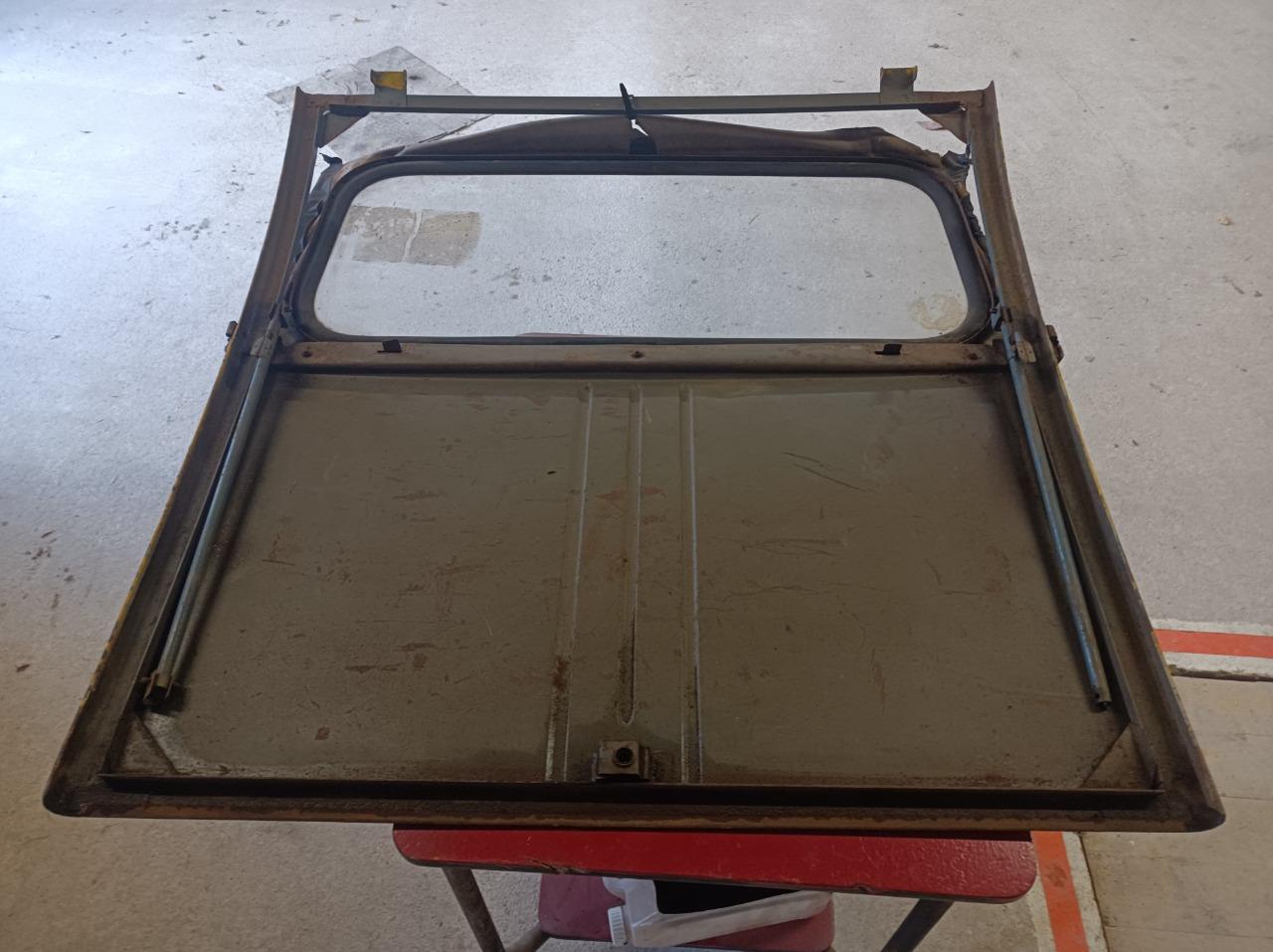 Coffre CITROEN 2CV AZ LesAnciennes.com