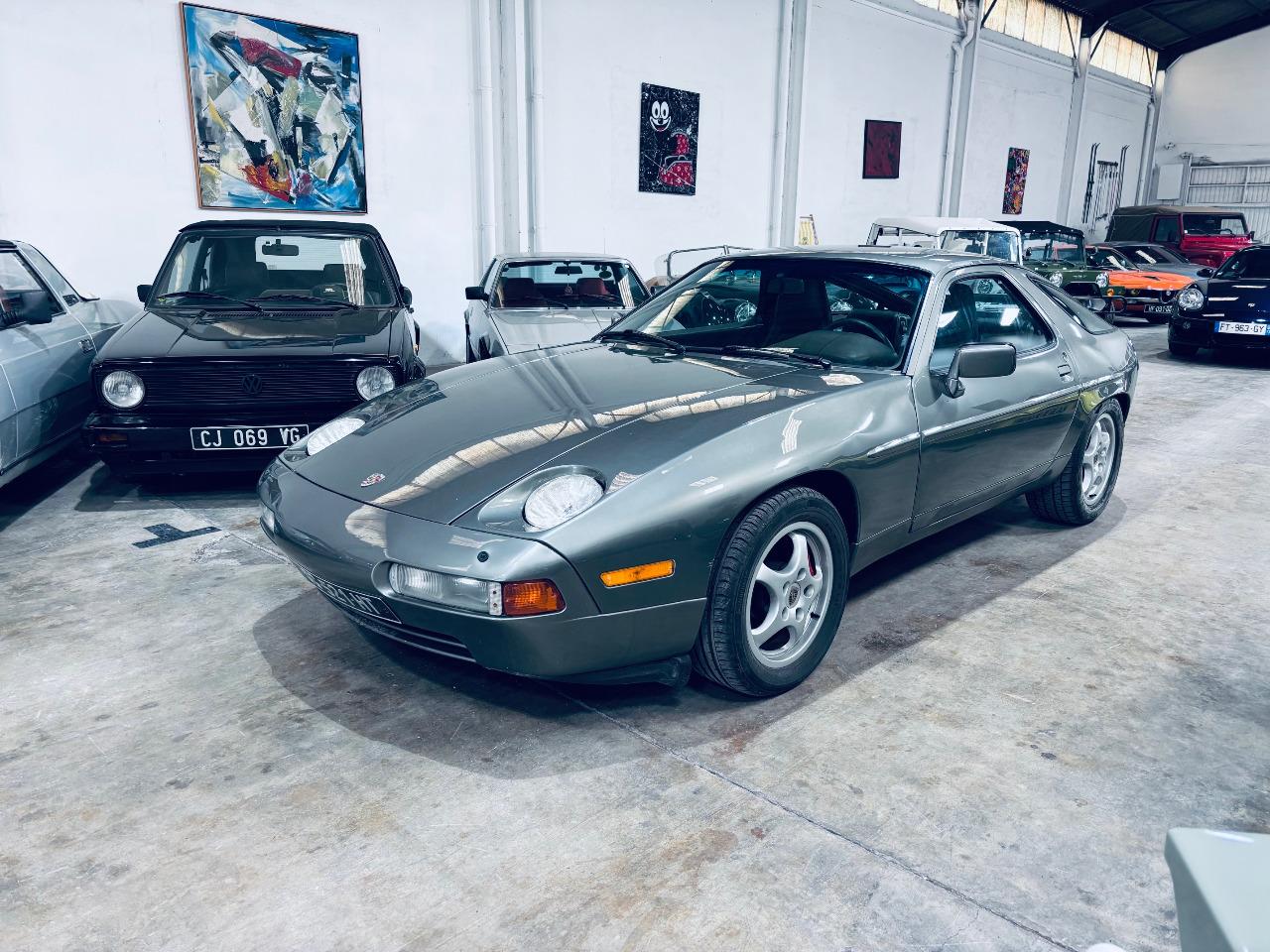 PORSCHE 928 S4 Project - 1988 LesAnciennes.com