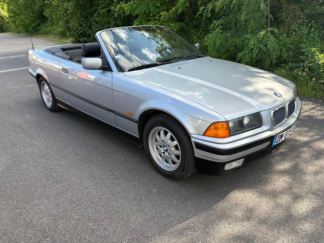1998 BMW E36 318i Cabriolet LesAnciennes.com