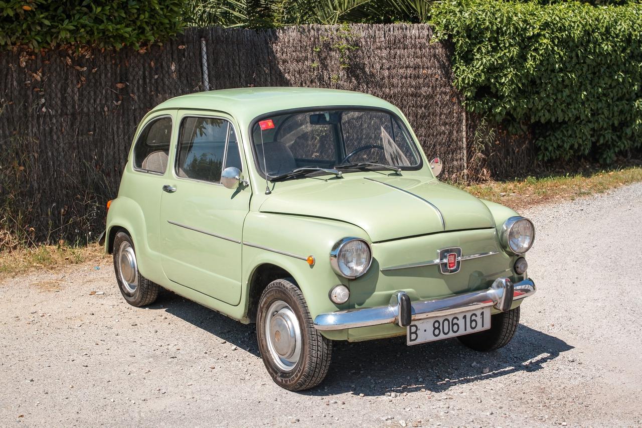 1970 SEAT 600 LesAnciennes.com