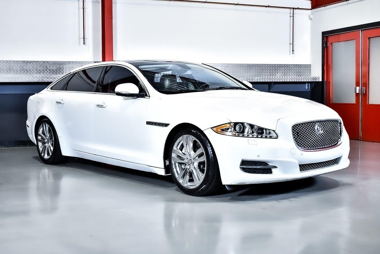 2012 Jaguar XJL Portfolio Saloon 5,0L V8 LesAnciennes.com