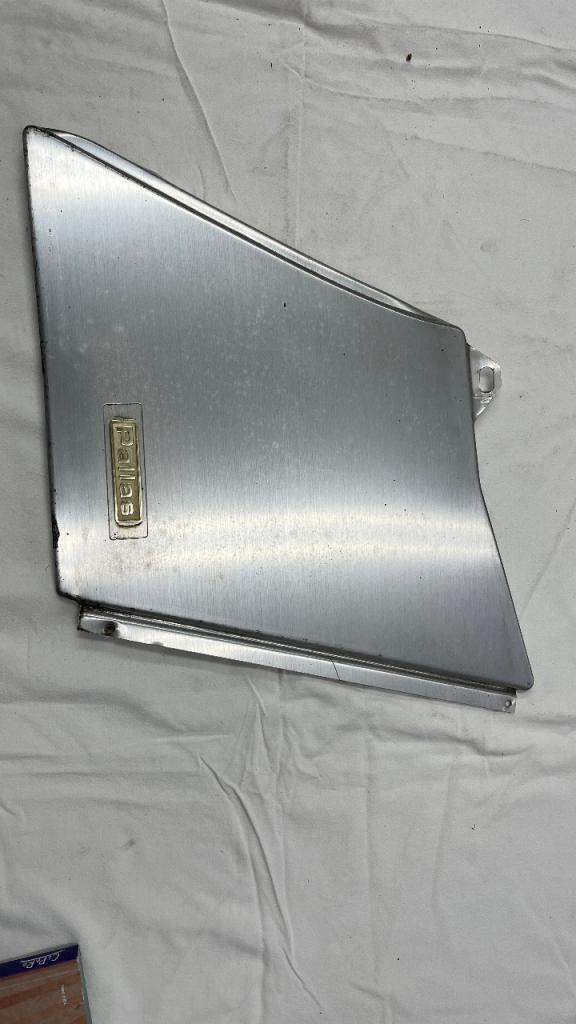 Custode CITROEN DS Pallas LesAnciennes.com