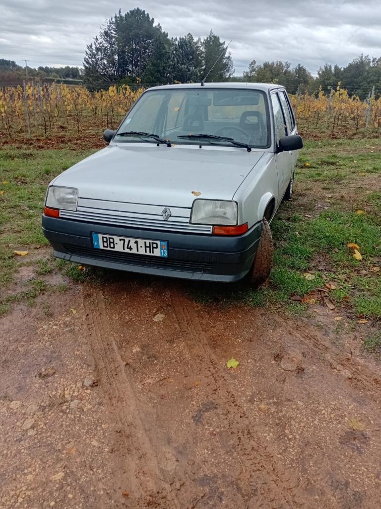 RENAULT 5 (R5) - 1991 LesAnciennes.com