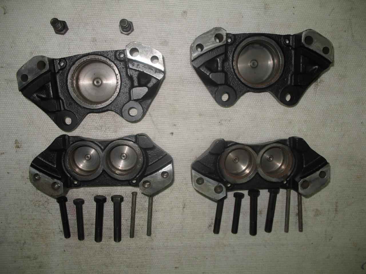 Etriers freins ALFA ROMEO 2600 LesAnciennes.com