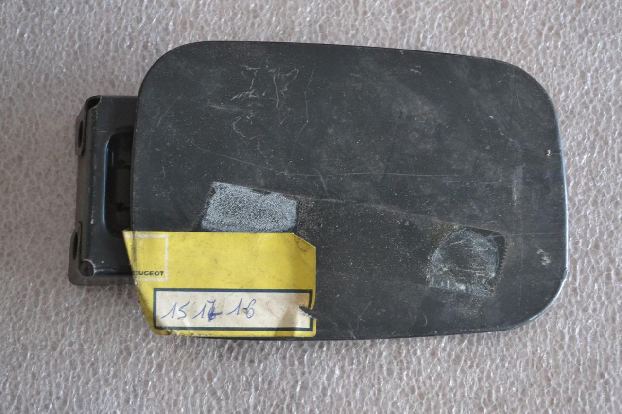 Trappe de remplissage carburant PEUGEOT 604 neuve LesAnciennes.com