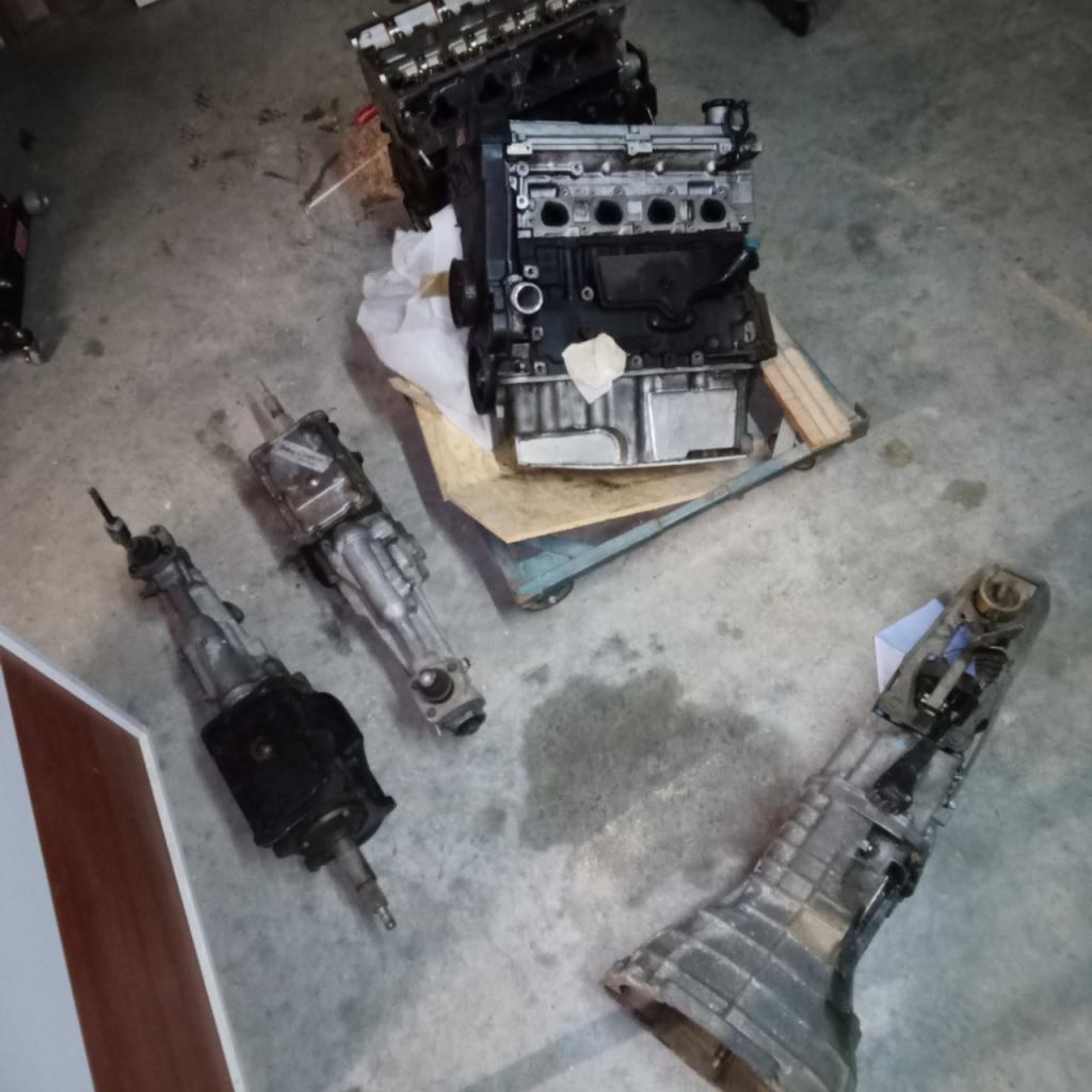 Pièces ROBIN HOOD Lightweight LesAnciennes.com