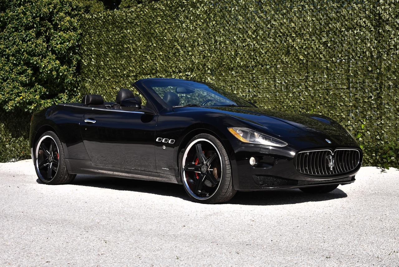 2011 Maserati GranCabrio 4.7L V8 LesAnciennes.com