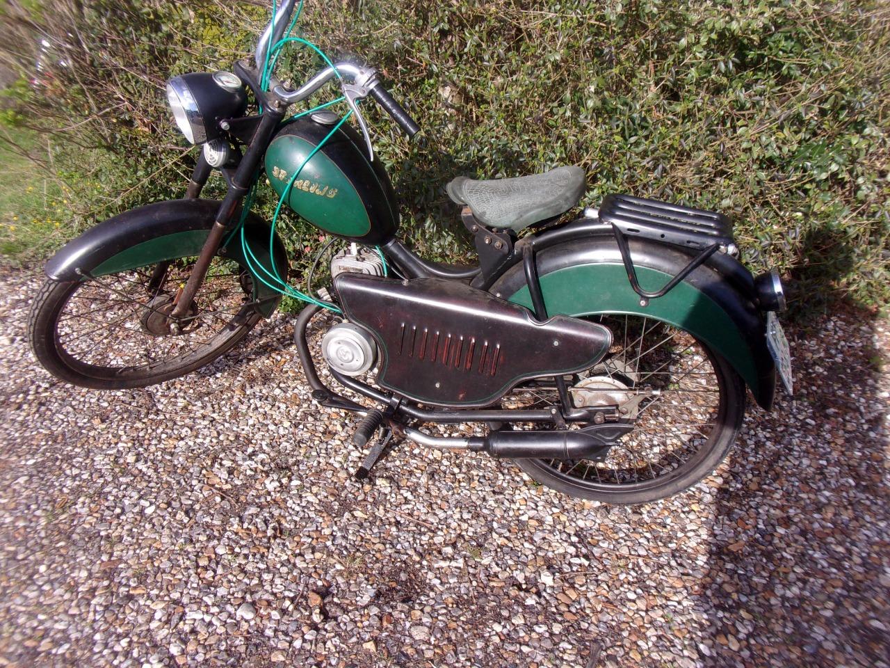 GERFAULT 98 CM 3 - 1955 LesAnciennes.com