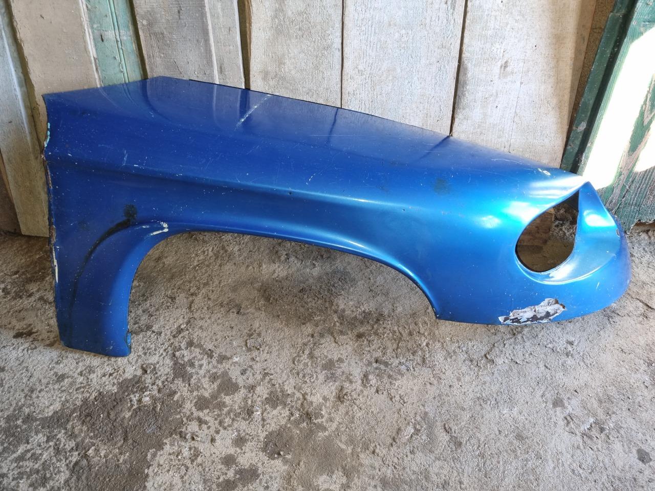 Aile avant droite PANHARD 24 LesAnciennes.com