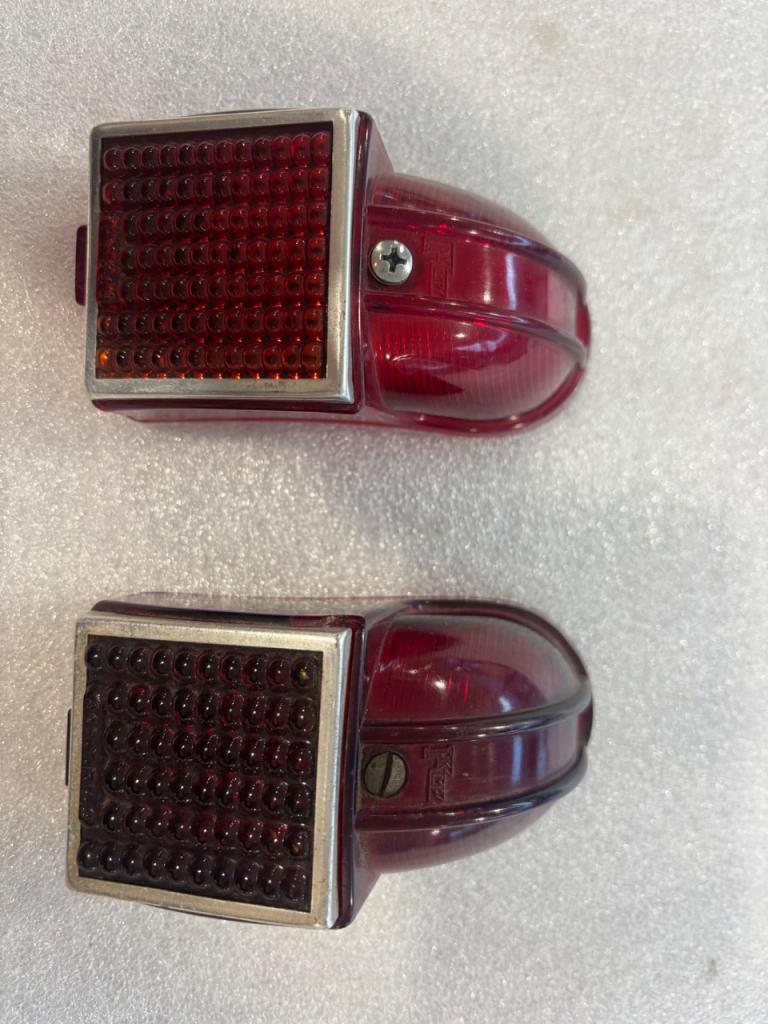 Cabochons CITROEN 2CV LesAnciennes.com