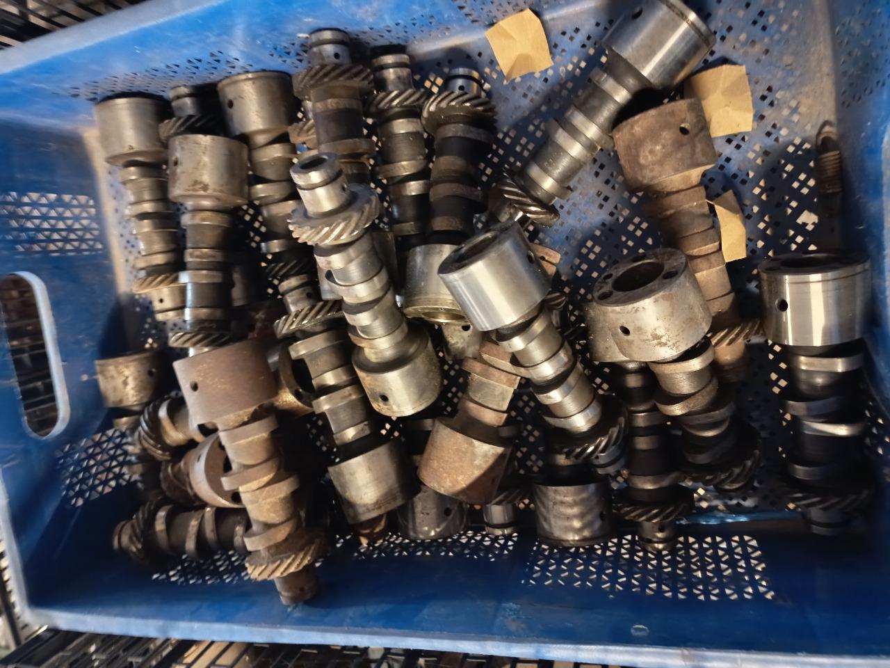 Arbre à came LesAnciennes.com