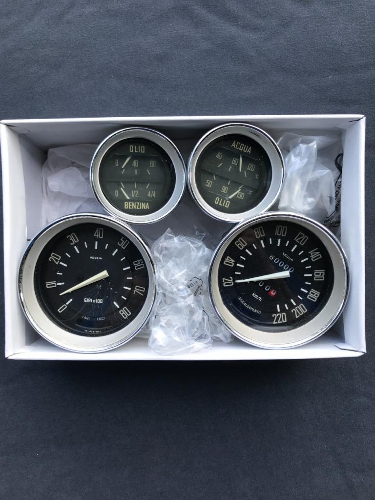 Pièces ALFA ROMEO GT 1300 Junior LesAnciennes.com