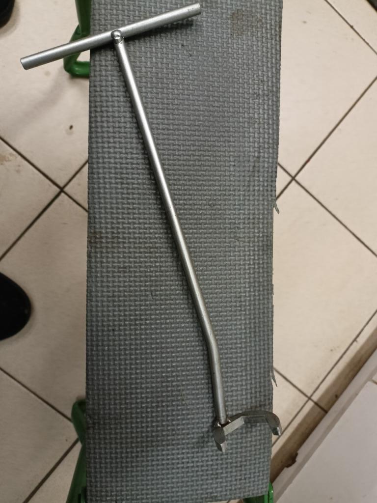 Clé VESPA divers LesAnciennes.com