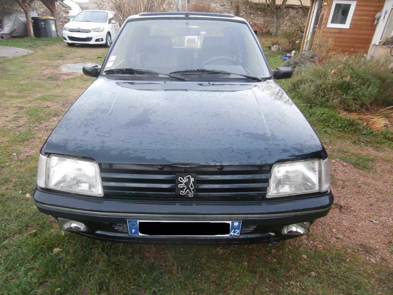 PEUGEOT 205 gentry - 1991 LesAnciennes.com
