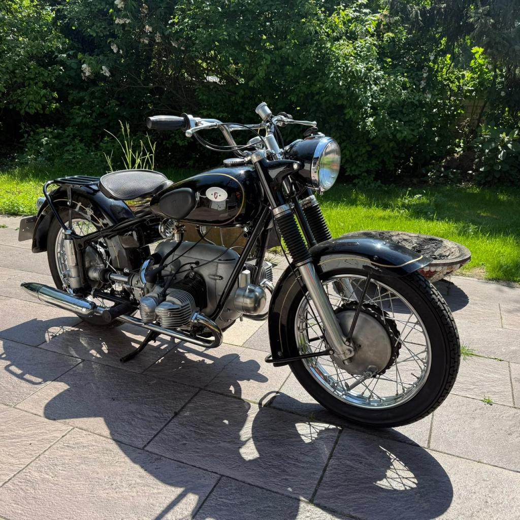 1951 Zundapp KS601 LesAnciennes.com