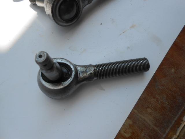 Biellettes de direction Alfa Romeo 1900 LesAnciennes.com