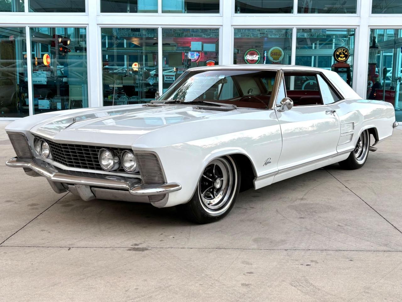 1964 Buick Riviera Base LesAnciennes.com