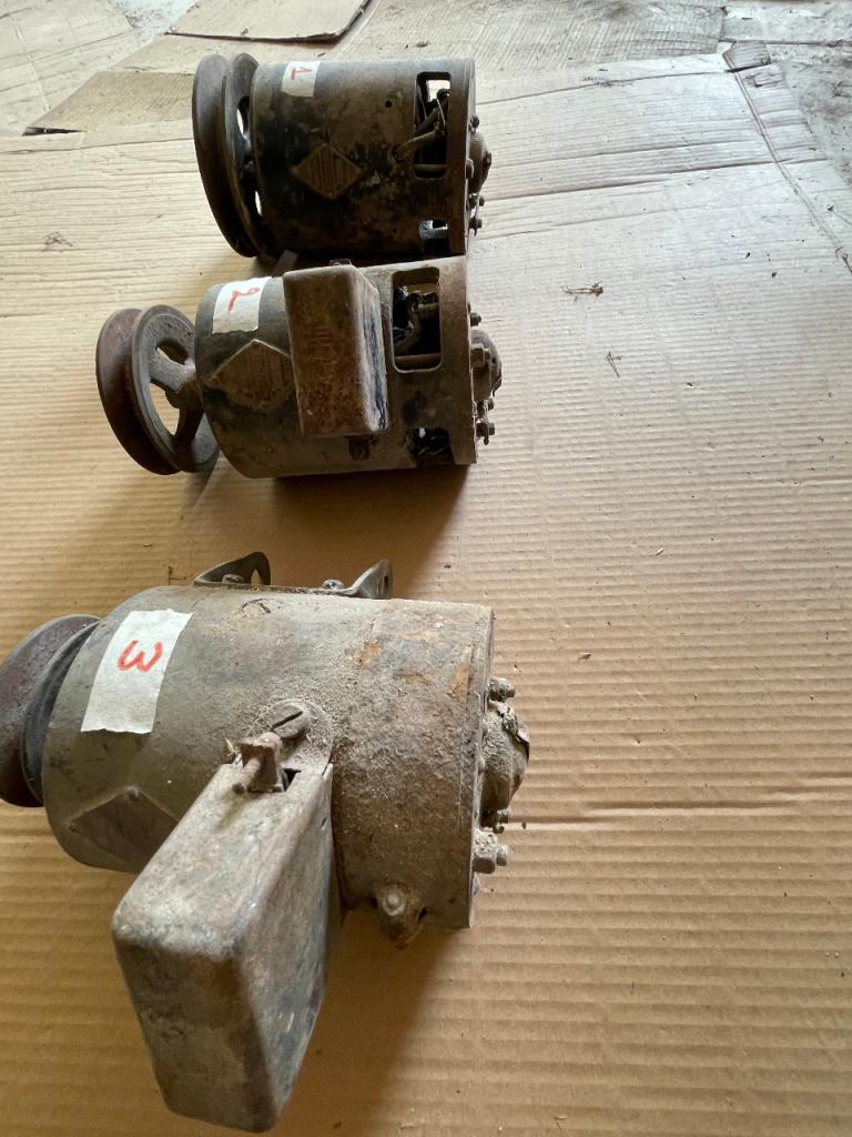 DYNAMOS RENAULT Primaquatre OU AUTRE LesAnciennes.com