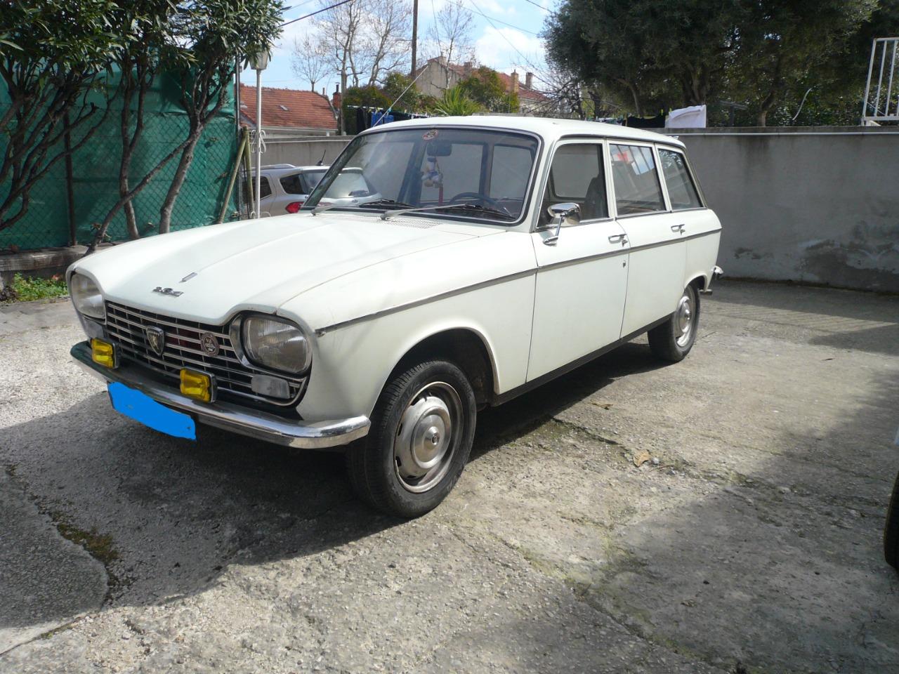 PEUGEOT 204 - 1972 LesAnciennes.com
