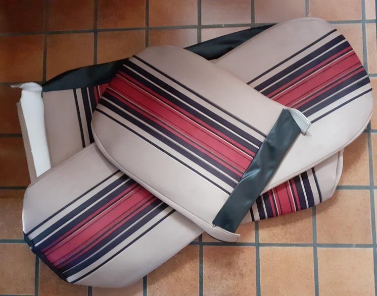 Sellerie CITROEN 2CV 6 LesAnciennes.com