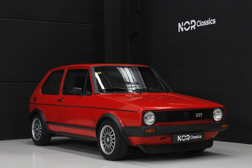 VOLKSWAGEN Golf GTI 1.8 MK1 climatis - 1984 LesAnciennes.com