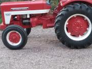 image_0-MCCORMICK 323 - 1968
