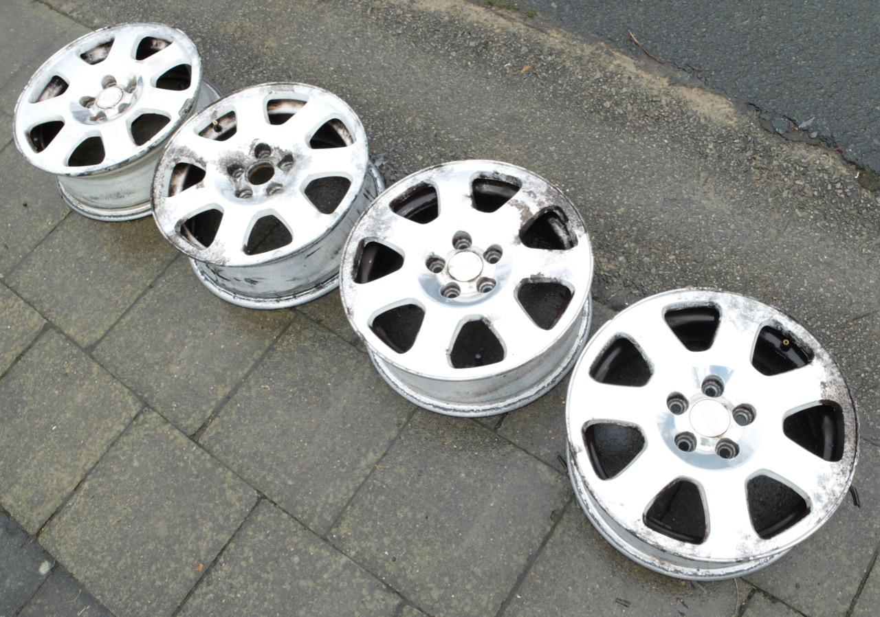 Jantes Alu AUDI A2 - 5 1/2J x 15" LesAnciennes.com