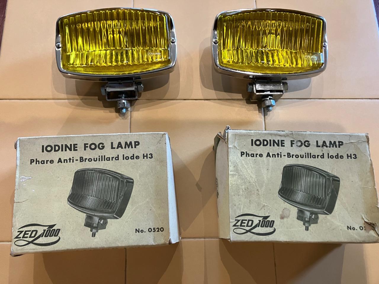 Phares ZED 1000 ZED 1000 LesAnciennes.com