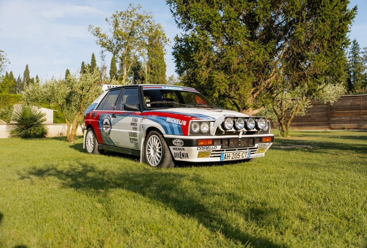 1989 Lancia Delta Integrale 16V LesAnciennes.com
