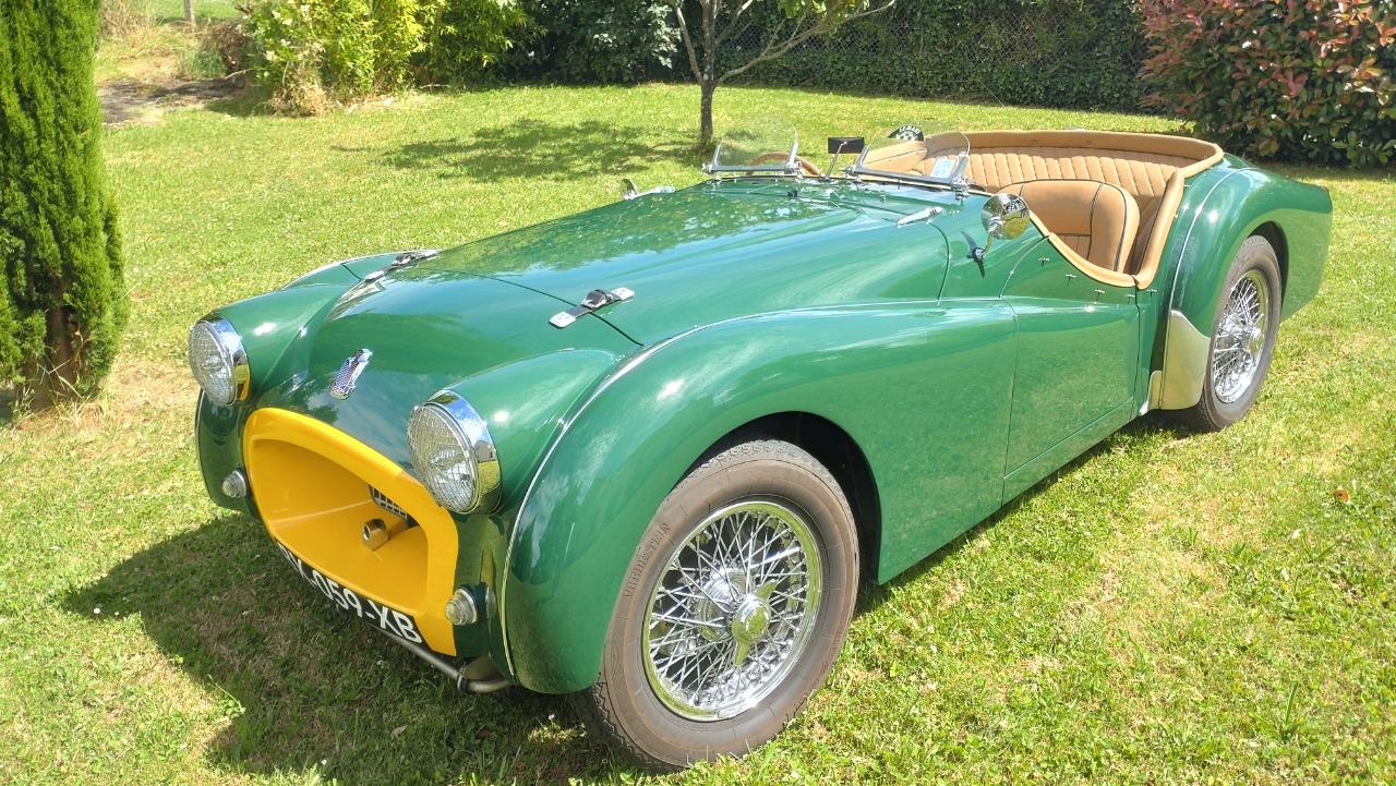 TRIUMPH TR2 Ts52328L - 1955 LesAnciennes.com