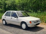 image_5-PEUGEOT 205 Green - 1989