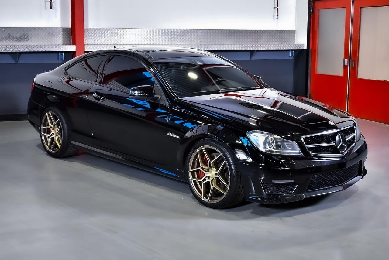 2014 Mercedes-Benz C63 AMG Coupe 6,3L V8 LesAnciennes.com