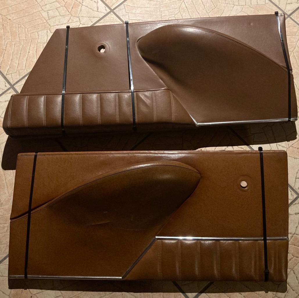 Ds 4 panneaux de portes en cuir marron LesAnciennes.com