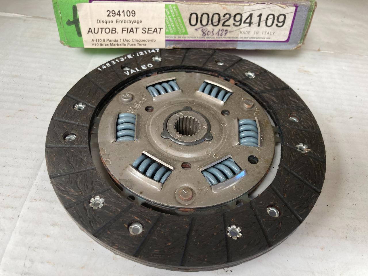 Disque embrayage neuf FIAT Uno Cinquecento LesAnciennes.com