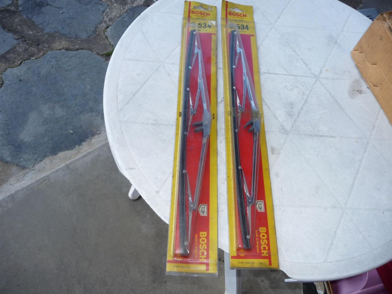 Pièces RENAULT 17 /15 BALAIS ESSUIE GLACE CHROMER LesAnciennes.com