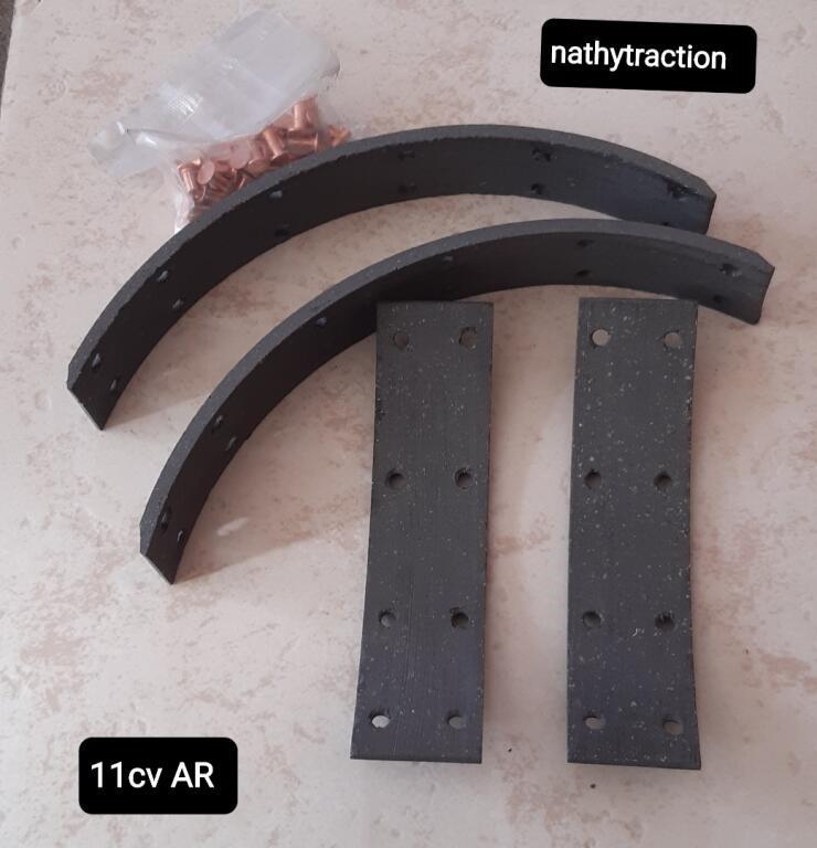 Kit complet segments frein AR TRACTION 11CV LesAnciennes.com