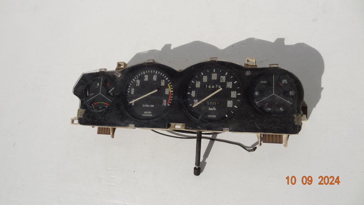 Bloc RENAULT 16 (R16) LesAnciennes.com