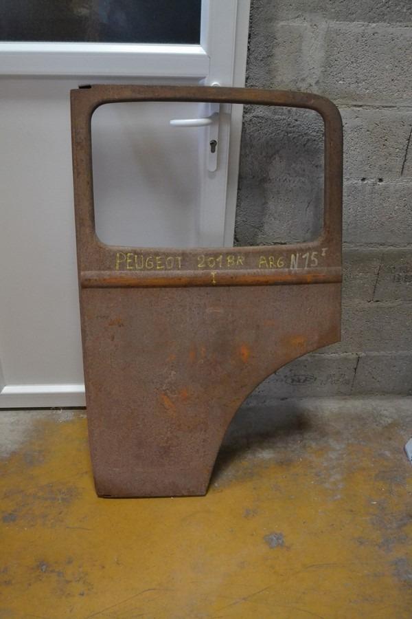 Porte AR G PEUGEOT 201 BR neuve d'origine LesAnciennes.com