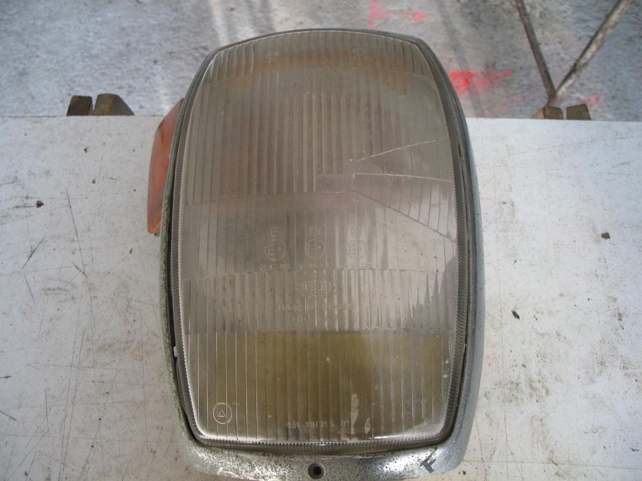 Phare MERCEDES Phares LesAnciennes.com