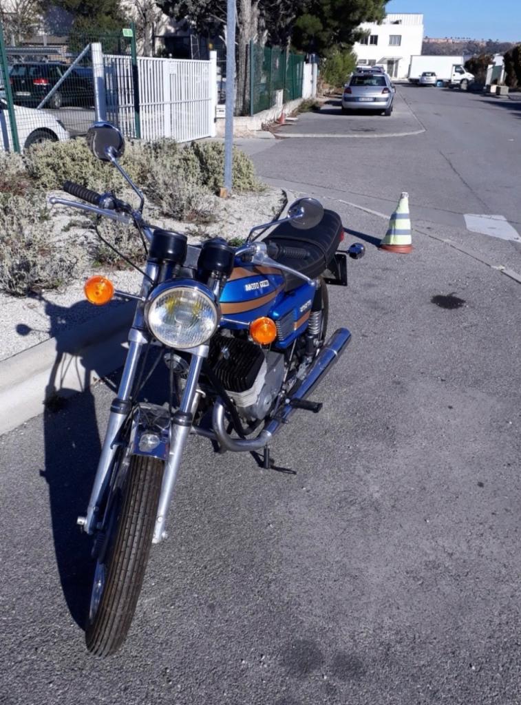 MOTO GUZZI 250 TS Benelli Motobi - 1974 LesAnciennes.com