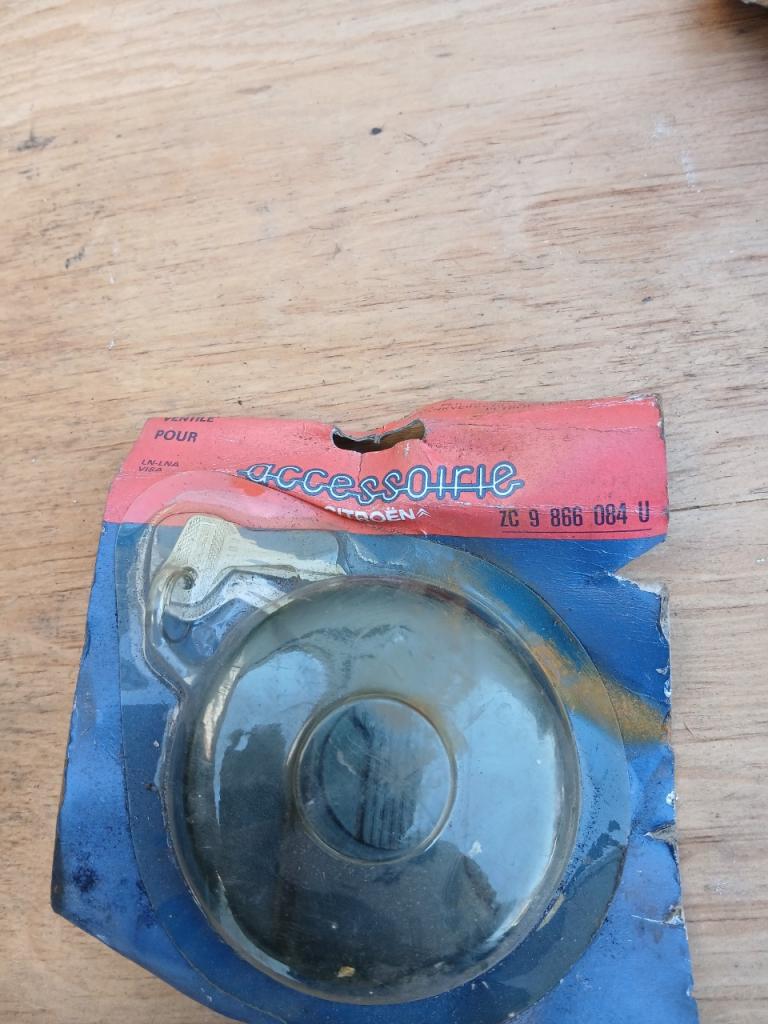 Bouchon CITROEN Visa LesAnciennes.com