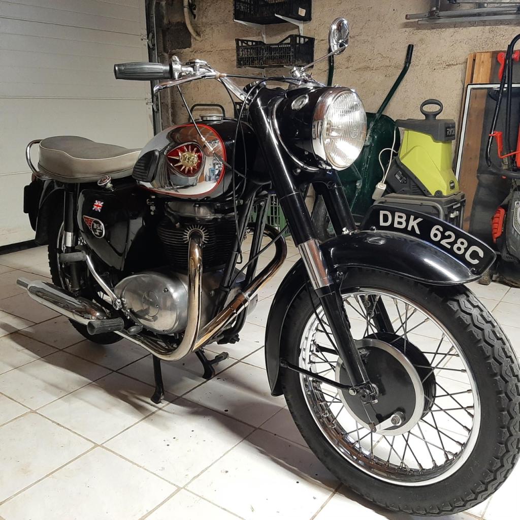 BSA Royal Star A 50 - 1965 LesAnciennes.com