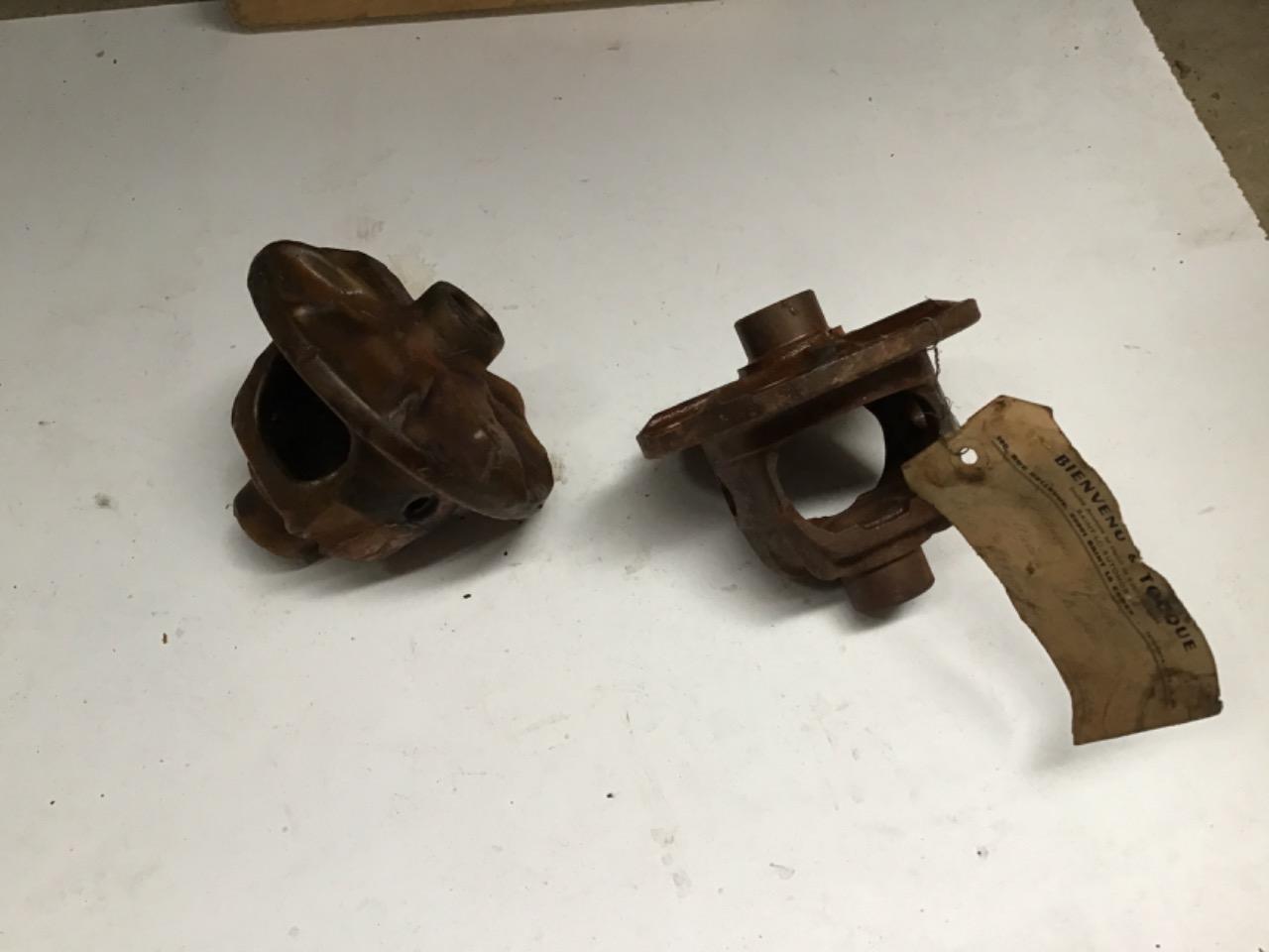 BOÎTIERS DIFFÉRENTIELS NEUFS SIMCA ARIANE ARONDE LesAnciennes.com