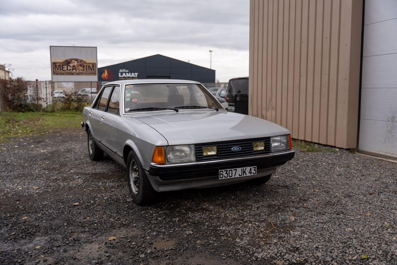 1980 Ford Granada 2.3L V6 manual LesAnciennes.com